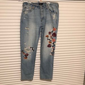 Abercrombie embroidered girlfriend jeans